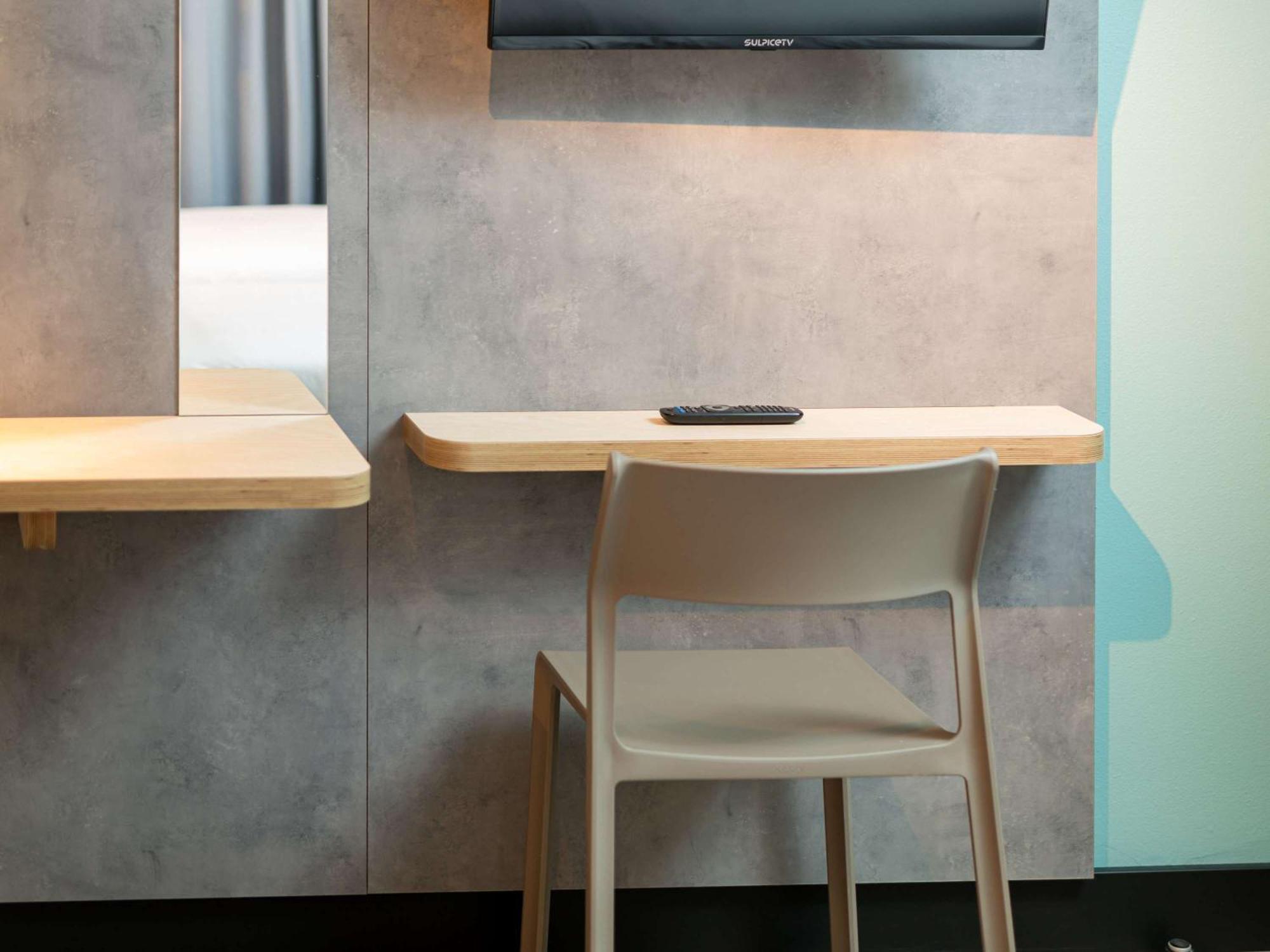 Ibis Budget Lyon Caluire Cite Internationale Zewnętrze zdjęcie